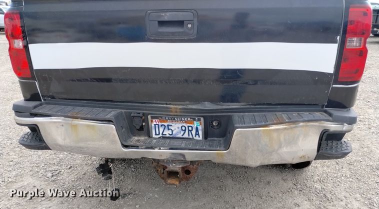 image for item DP3348 2015  Chevrolet Silverado 2500HD  Double Cab pickup truck