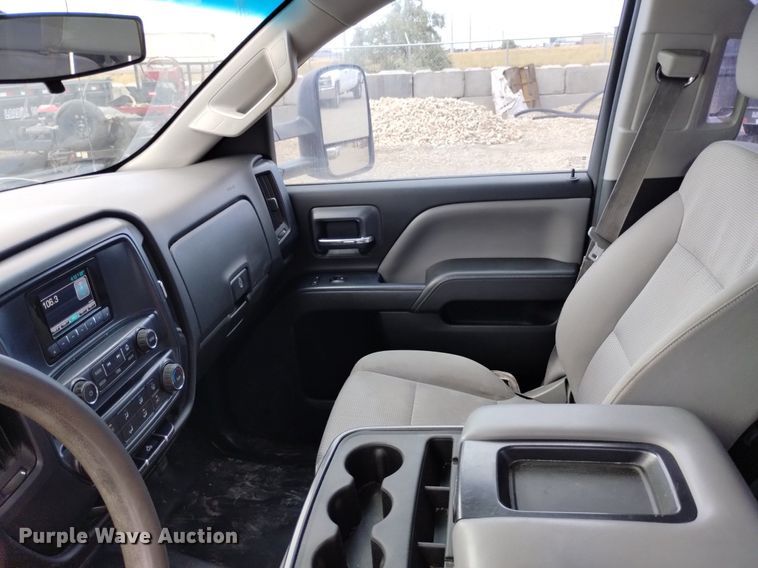 image for item DP3348 2015  Chevrolet Silverado 2500HD  Double Cab pickup truck