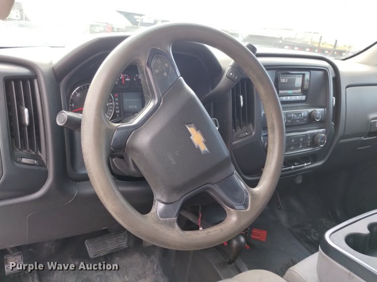 image for item DP3348 2015  Chevrolet Silverado 2500HD  Double Cab pickup truck