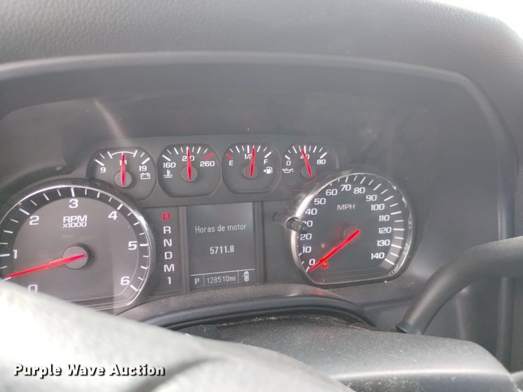 image for item DP3348 2015  Chevrolet Silverado 2500HD  Double Cab pickup truck