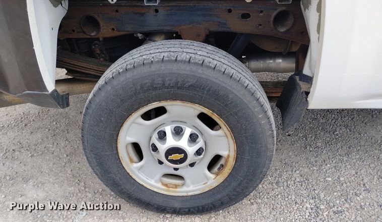 image for item DP3348 2015  Chevrolet Silverado 2500HD  Double Cab pickup truck