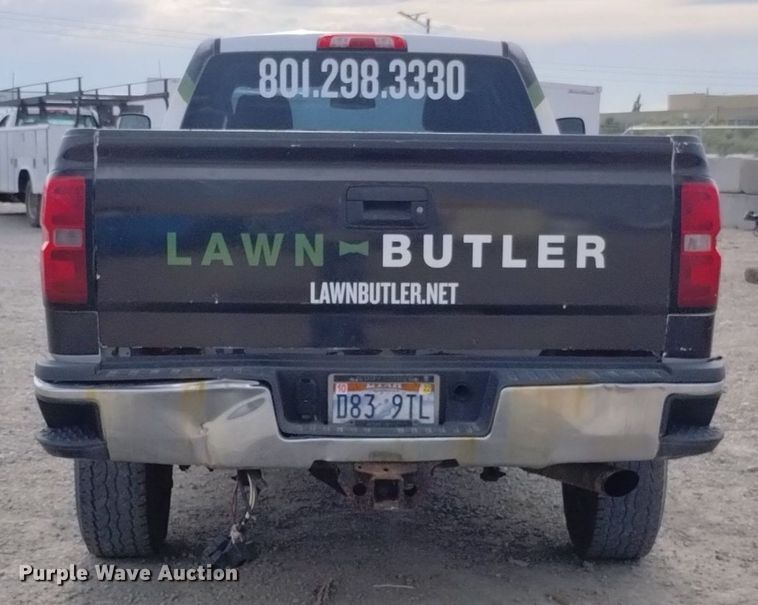 image for item DP3349 2015 Chevrolet Silverado 2500HD  Double Cab pickup truck