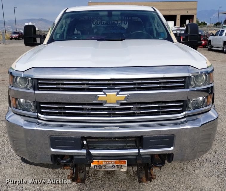 image for item DP3349 2015 Chevrolet Silverado 2500HD  Double Cab pickup truck