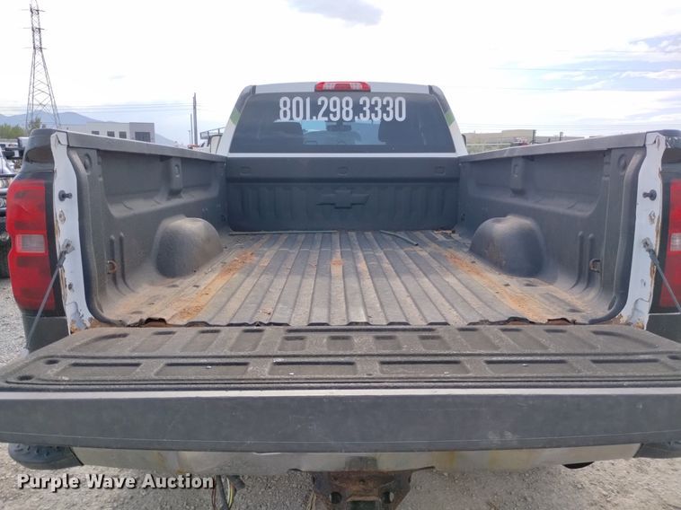 image for item DP3349 2015 Chevrolet Silverado 2500HD  Double Cab pickup truck