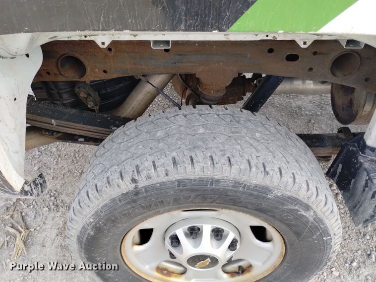 image for item DP3349 2015 Chevrolet Silverado 2500HD  Double Cab pickup truck