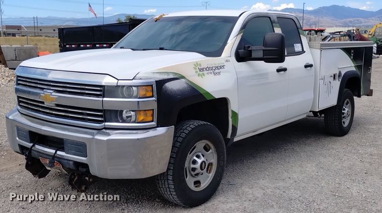 image for item DP3350 2015 Chevrolet Silverado 2500HD  Double Cab utility bed pickup truck