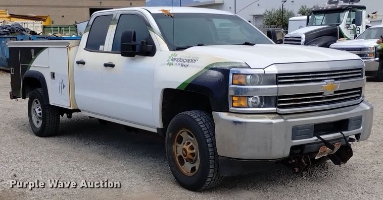 image for item DP3350 2015 Chevrolet Silverado 2500HD  Double Cab utility bed pickup truck