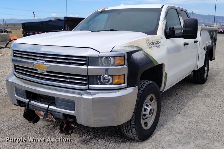 image for item DP3350 2015 Chevrolet Silverado 2500HD  Double Cab utility bed pickup truck