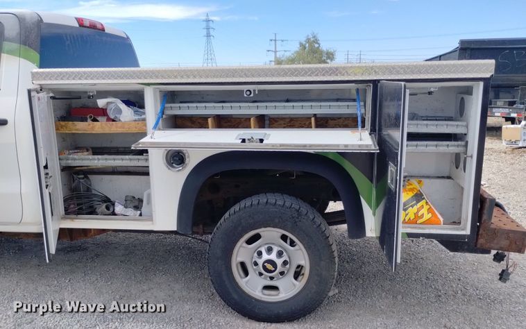 image for item DP3350 2015 Chevrolet Silverado 2500HD  Double Cab utility bed pickup truck
