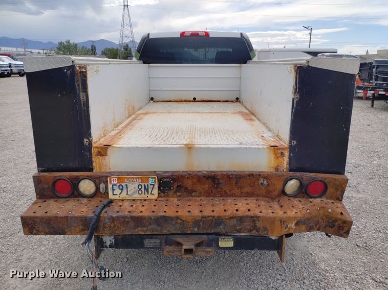 image for item DP3350 2015 Chevrolet Silverado 2500HD  Double Cab utility bed pickup truck