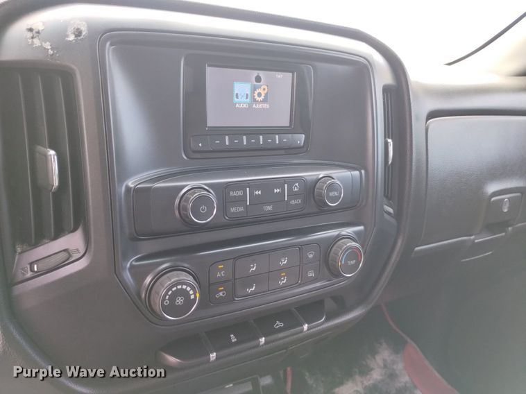 image for item DP3350 2015 Chevrolet Silverado 2500HD  Double Cab utility bed pickup truck