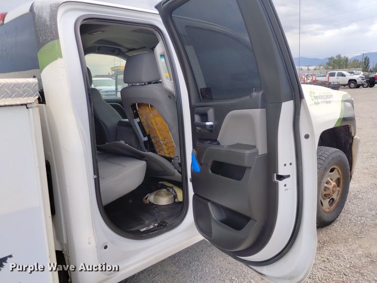 image for item DP3350 2015 Chevrolet Silverado 2500HD  Double Cab utility bed pickup truck