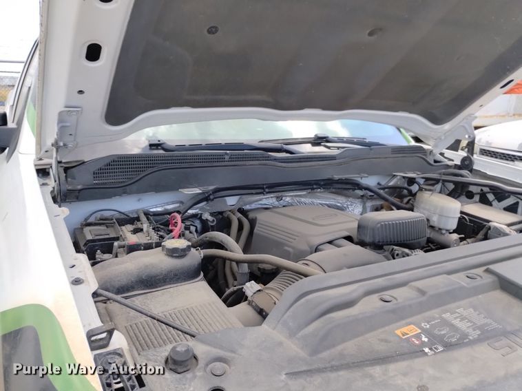 image for item DP3355 2015 Chevrolet Silverado 2500HD  Double Cab pickup truck