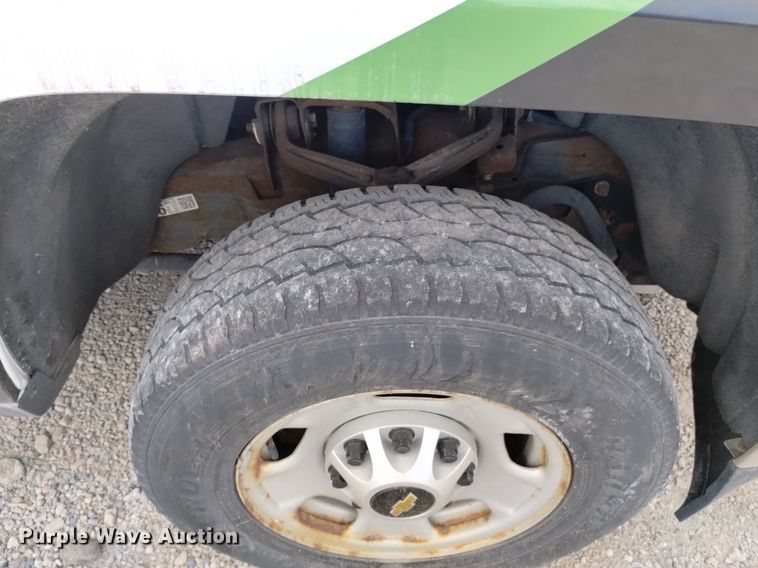 image for item DP3355 2015 Chevrolet Silverado 2500HD  Double Cab pickup truck