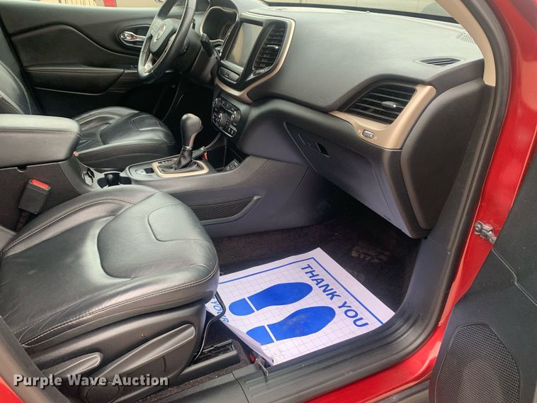 image for item DP8756 2017 Jeep Cherokee  SUV