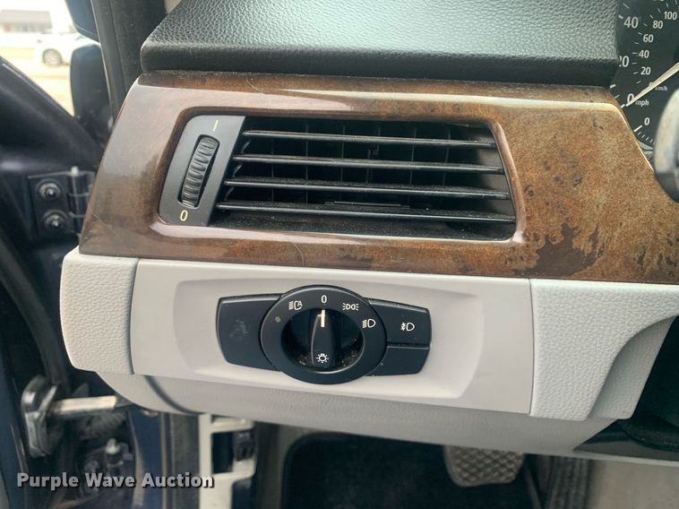 image for item DP8757 2007 BMW 328i