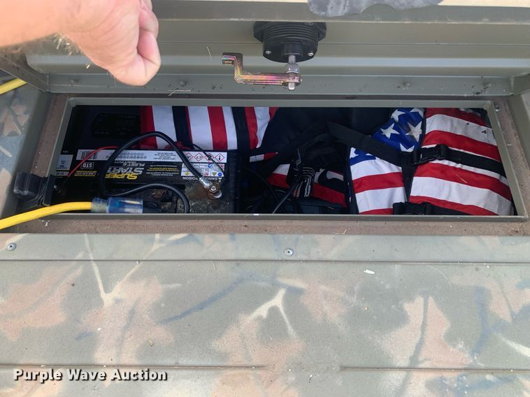 image for item DP8760 2020 Tracker 2072 MVX  boat