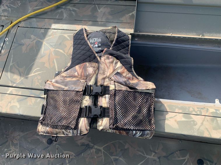 image for item DP8760 2020 Tracker 2072 MVX  boat