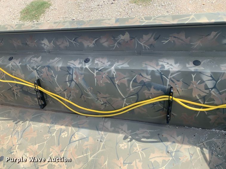 image for item DP8760 2020 Tracker 2072 MVX  boat