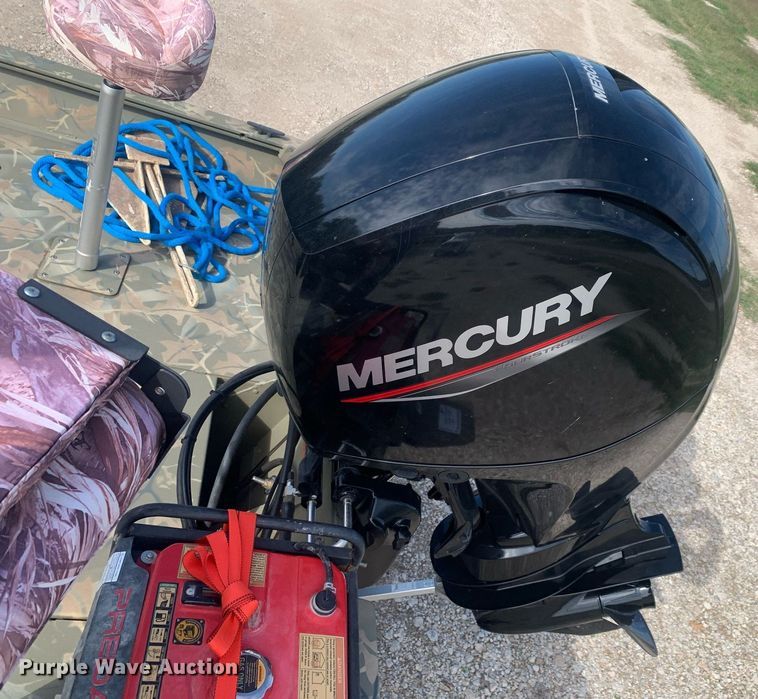 image for item DP8760 2020 Tracker 2072 MVX  boat