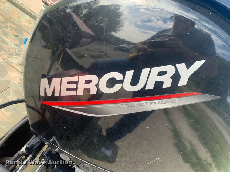 image for item DP8760 2020 Tracker 2072 MVX  boat