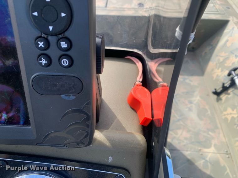 image for item DP8760 2020 Tracker 2072 MVX  boat