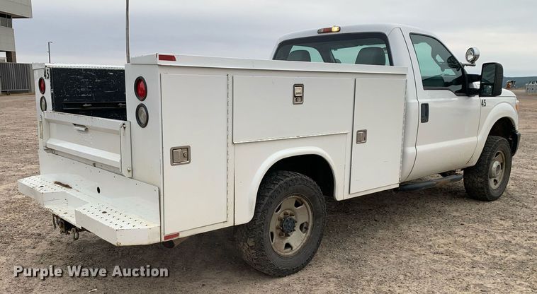 image for item DP8777 2011 Ford F250 Super Duty  utility bed pickup truck