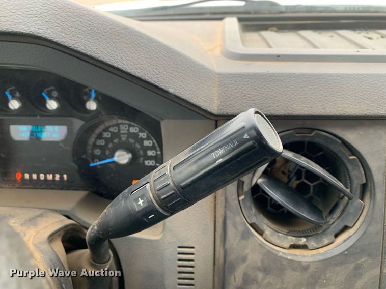 image for item DP8777 2011 Ford F250 Super Duty  utility bed pickup truck