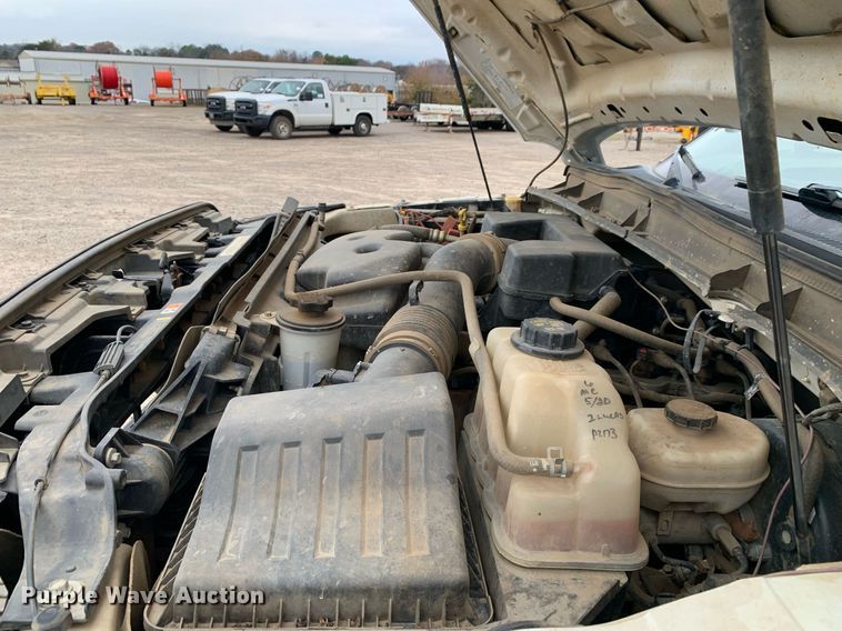 image for item DP8777 2011 Ford F250 Super Duty  utility bed pickup truck