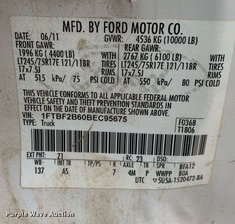 image for item DP8777 2011 Ford F250 Super Duty  utility bed pickup truck