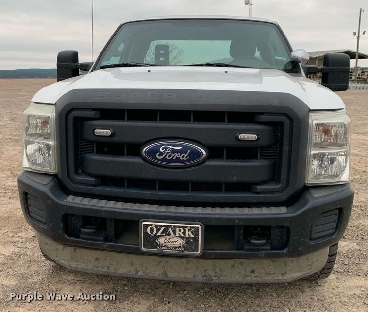 image for item DP8778 2013 Ford F250 Super Duty  SuperCab utility bed pickup truck