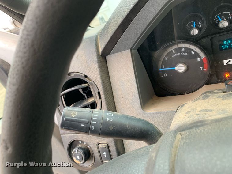 image for item DP8778 2013 Ford F250 Super Duty  SuperCab utility bed pickup truck