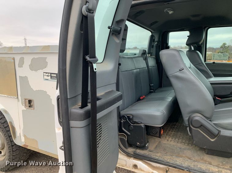 image for item DP8778 2013 Ford F250 Super Duty  SuperCab utility bed pickup truck