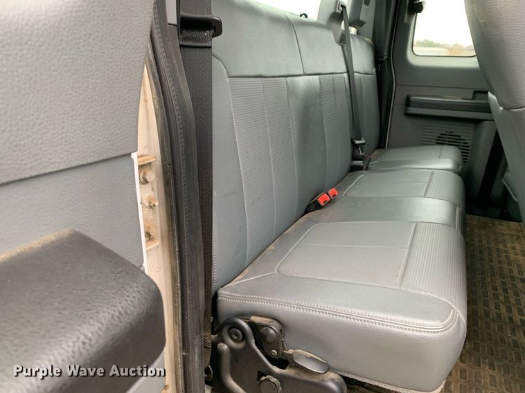 image for item DP8778 2013 Ford F250 Super Duty  SuperCab utility bed pickup truck