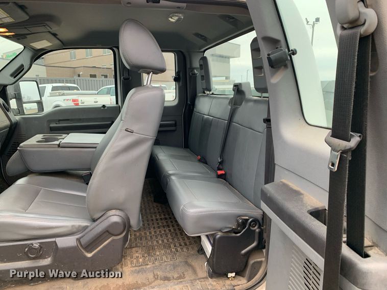 image for item DP8778 2013 Ford F250 Super Duty  SuperCab utility bed pickup truck