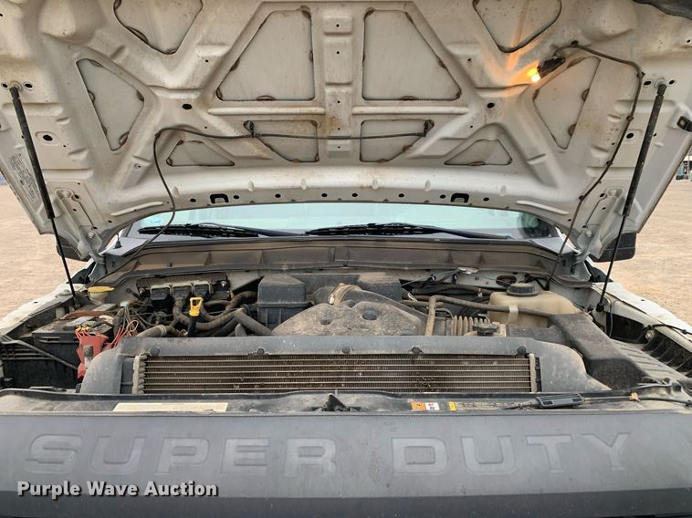 image for item DP8778 2013 Ford F250 Super Duty  SuperCab utility bed pickup truck