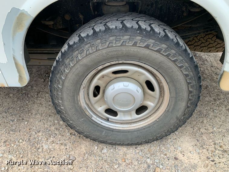 image for item DP8778 2013 Ford F250 Super Duty  SuperCab utility bed pickup truck