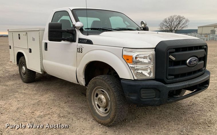 image for item DP8779 2016 Ford F250 Super Duty  utility bed pickup truck