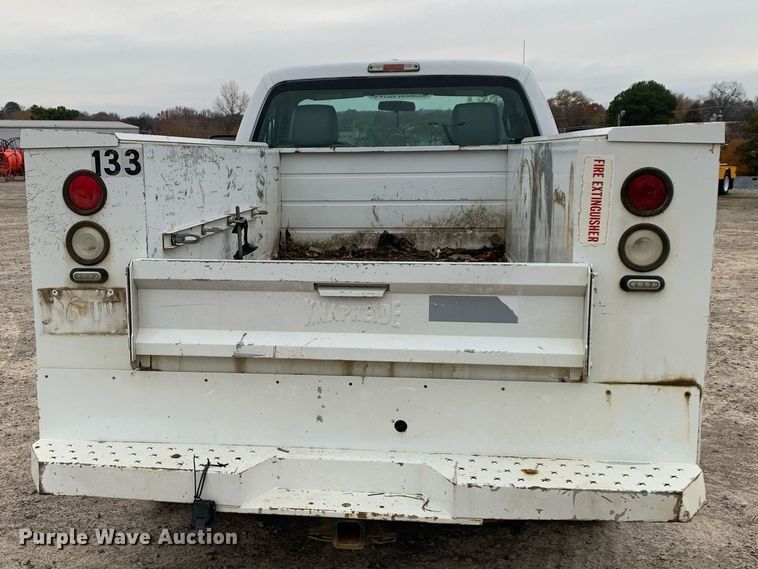 image for item DP8779 2016 Ford F250 Super Duty  utility bed pickup truck