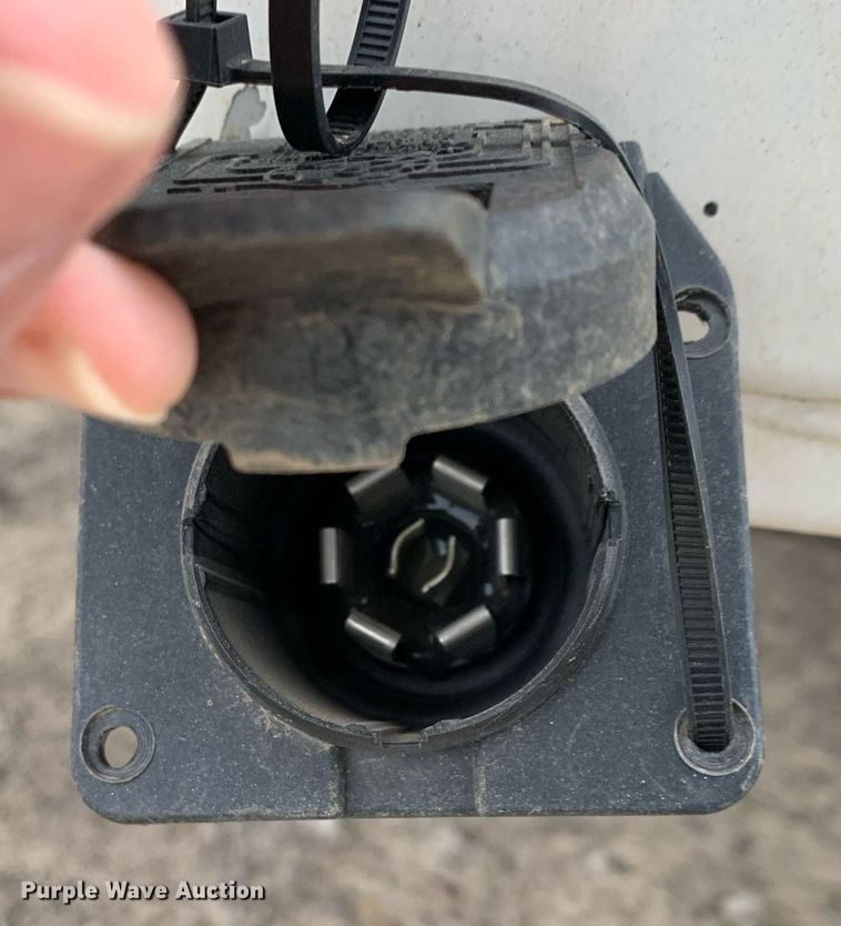 image for item DP8779 2016 Ford F250 Super Duty  utility bed pickup truck