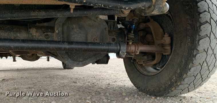 image for item DP8779 2016 Ford F250 Super Duty  utility bed pickup truck