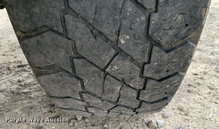 image for item DP8779 2016 Ford F250 Super Duty  utility bed pickup truck