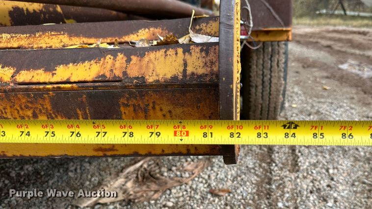 image for item DQ1527 Equipment trailer