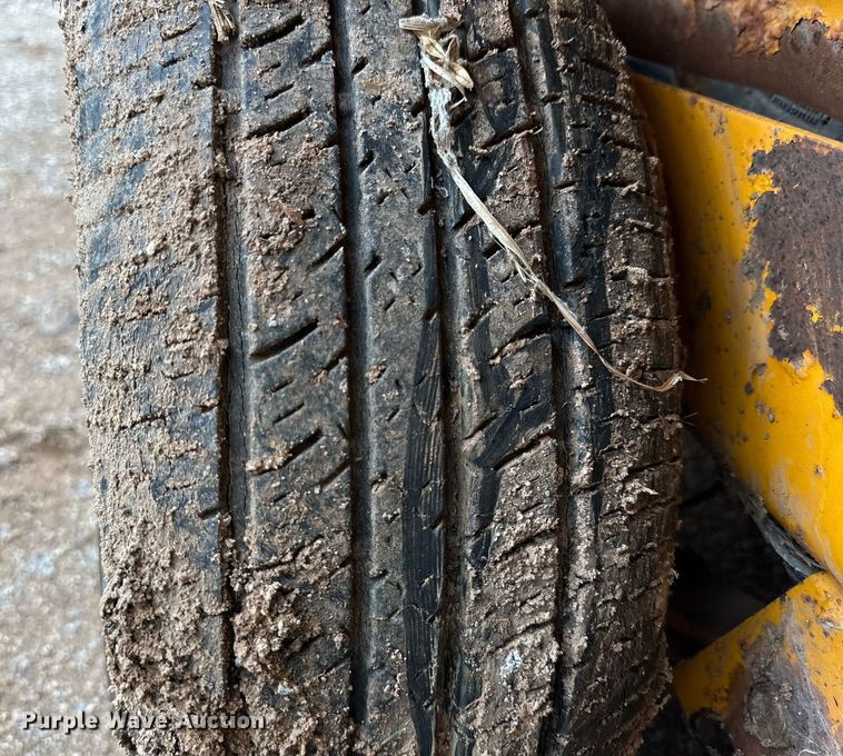 image for item DQ1527 Equipment trailer