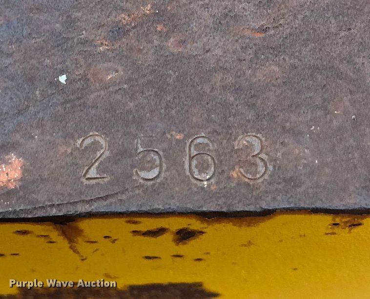 image for item DQ1527 Equipment trailer