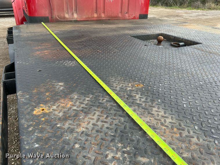 image for item DQ2314 1996 International 4900  Crew Cab flatbed truck