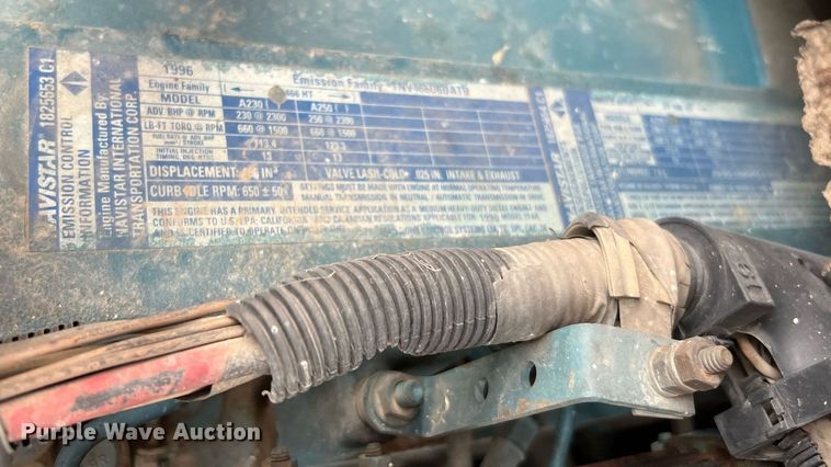 image for item DQ2314 1996 International 4900  Crew Cab flatbed truck