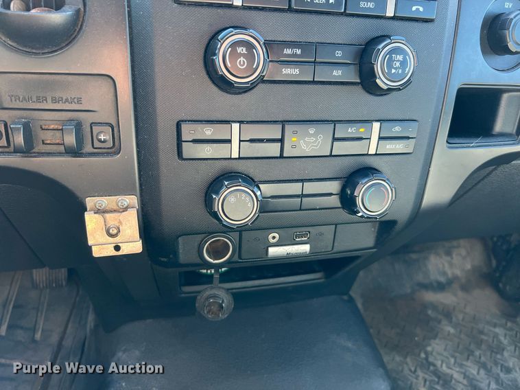 image for item DQ2327 2013 Ford F150  SuperCab pickup truck