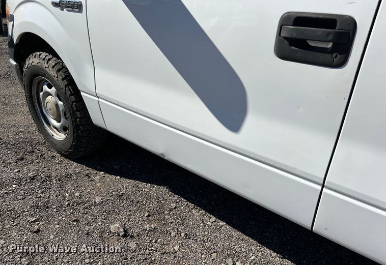 image for item DQ2328 2014 Ford F150  SuperCab pickup truck
