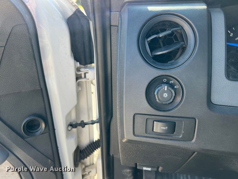 image for item DQ2328 2014 Ford F150  SuperCab pickup truck